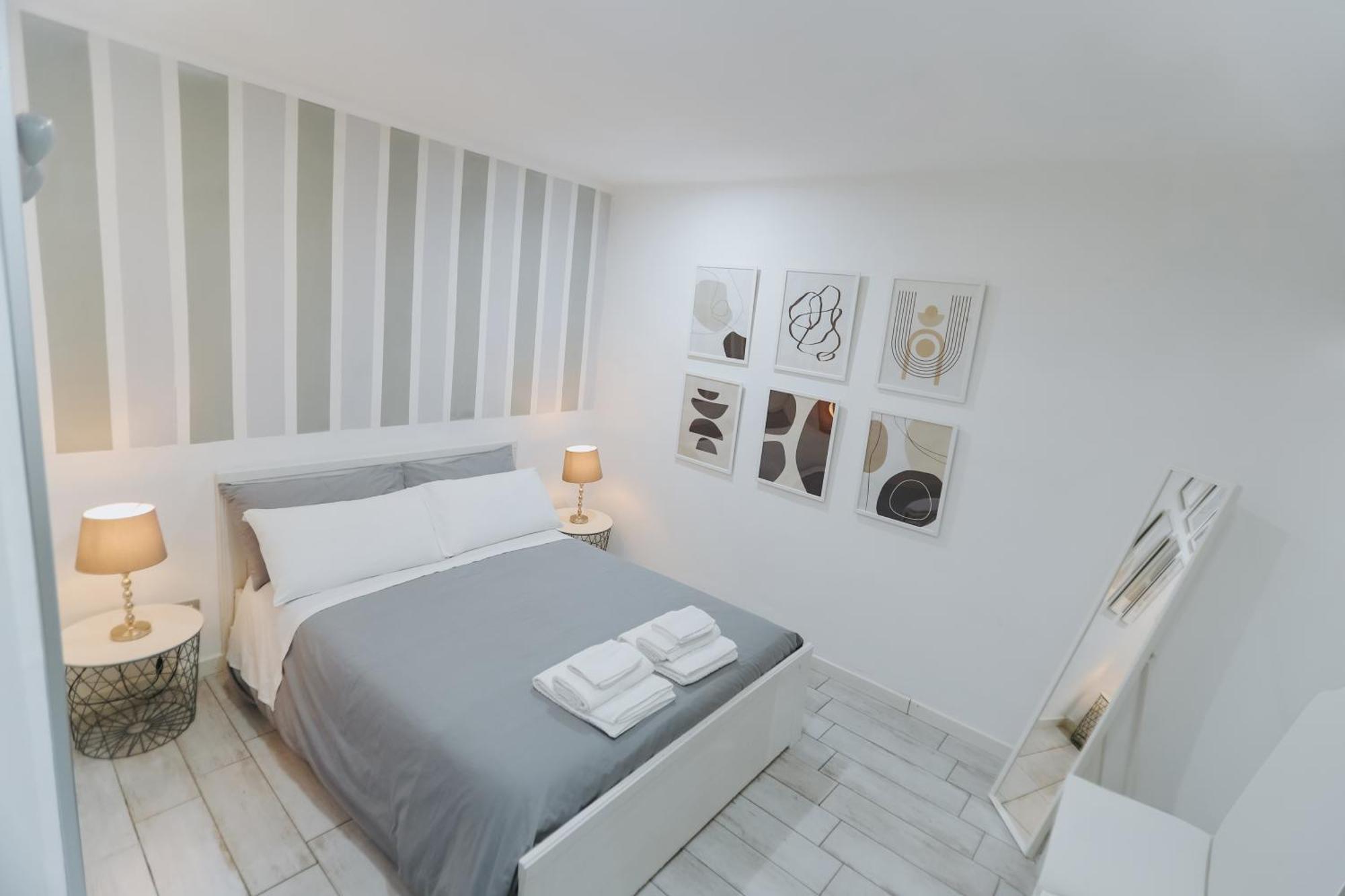 Bnb Quartieri 33 Neapol Zewnętrze zdjęcie