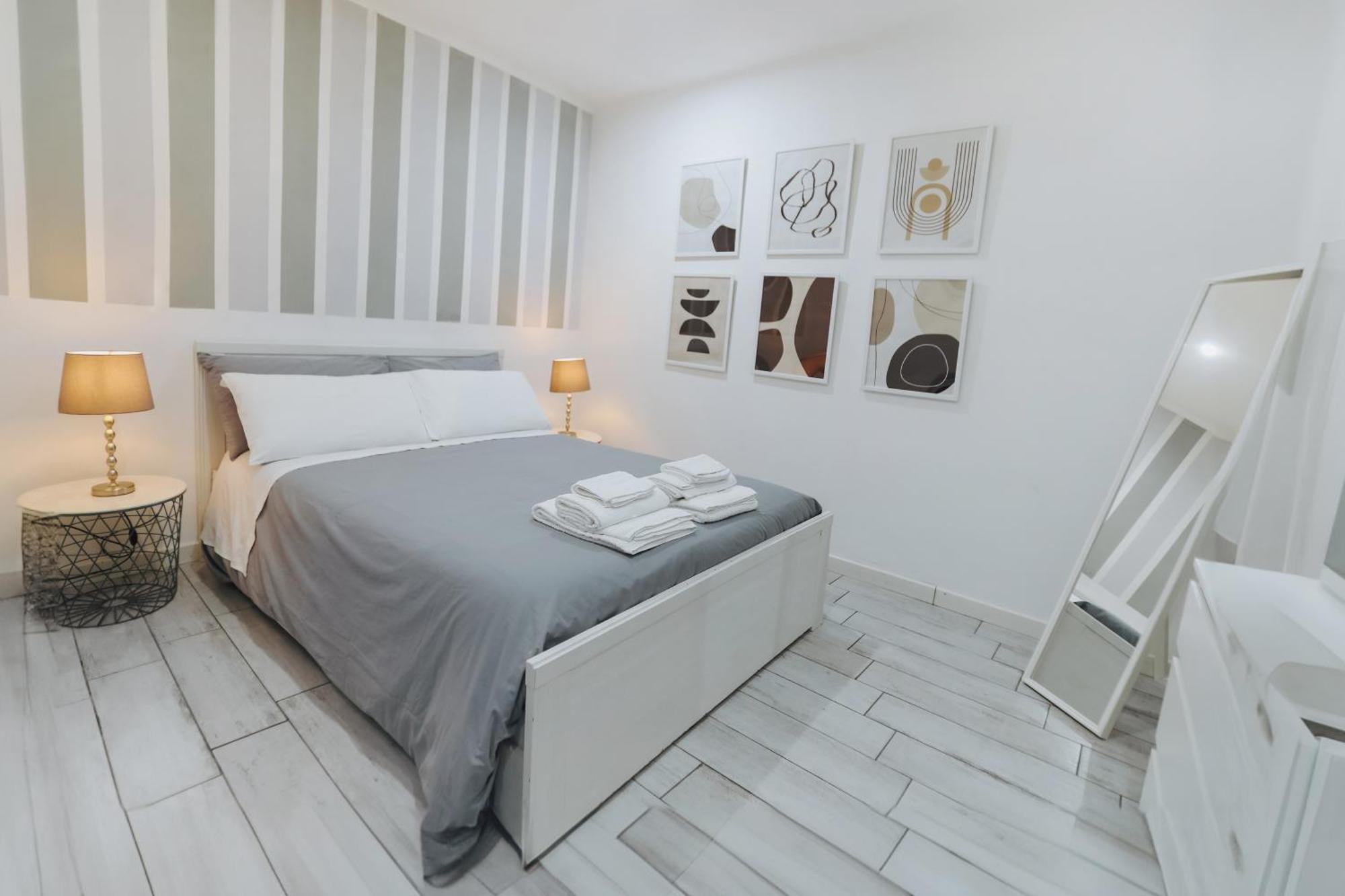 Bnb Quartieri 33 Neapol Zewnętrze zdjęcie